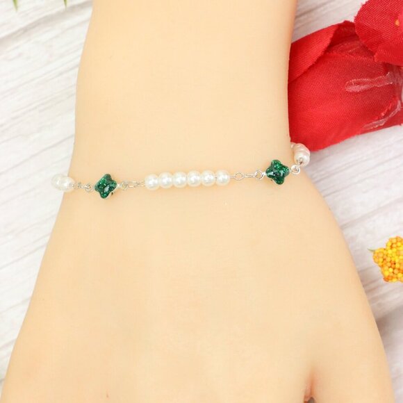 "Trendy Handmade Bracelet – A Thoughtful Gift for Girls & Women | UNVRC1464 - Picture 5 of 10